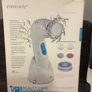 5 In 1 Beauty Care Massager by Etereauty.